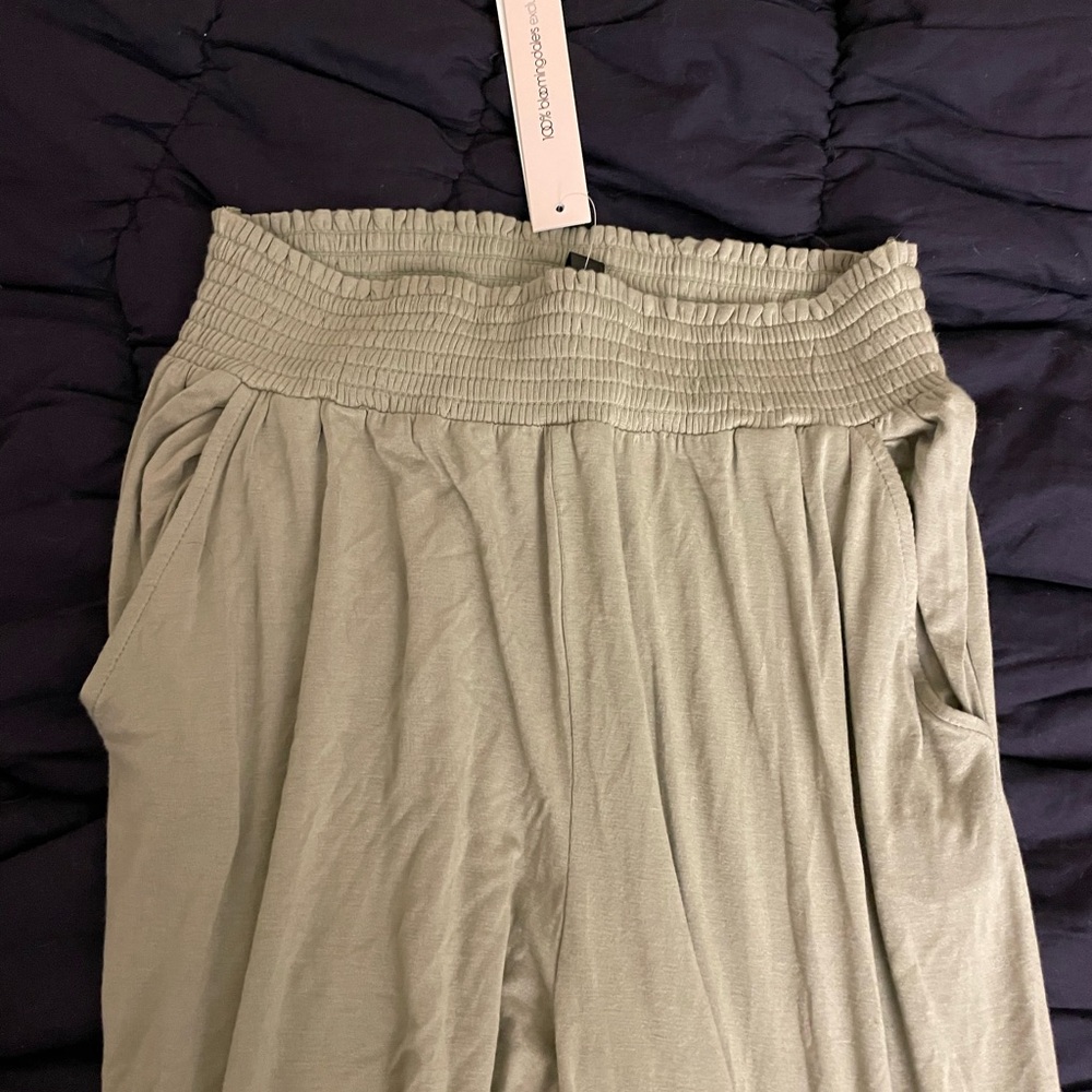 NWT new with tags Aqua olive green boho flowy pants Size S